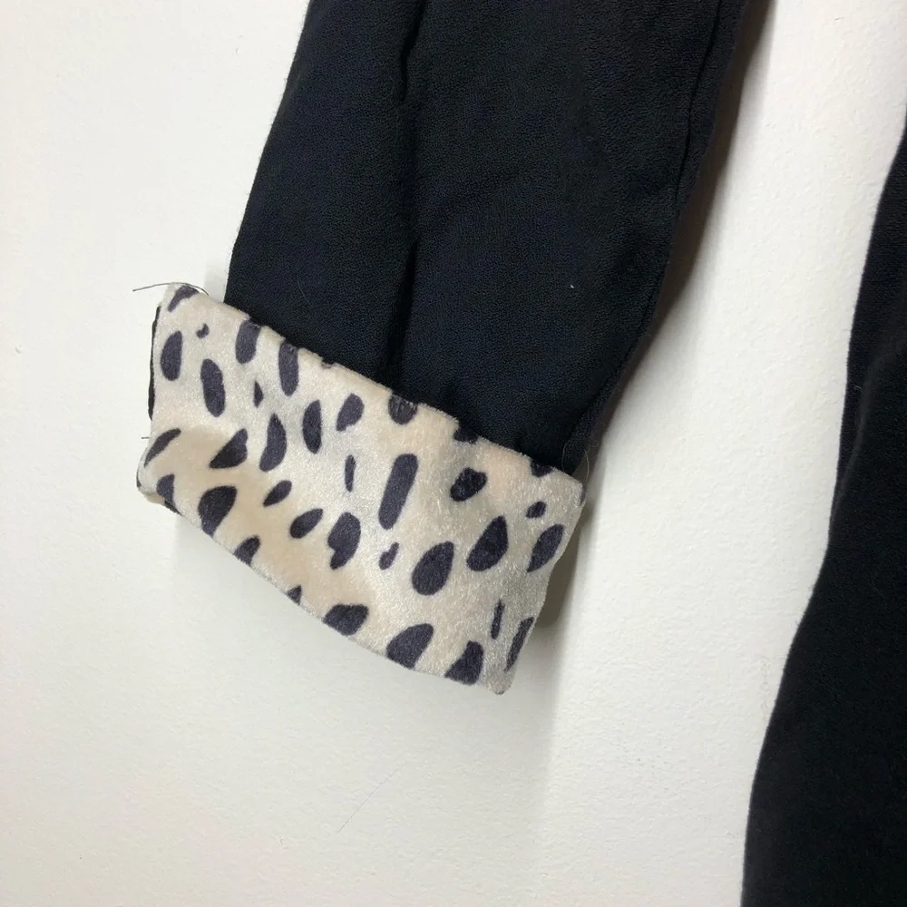 Marmie West vintage leopard print collar blouse